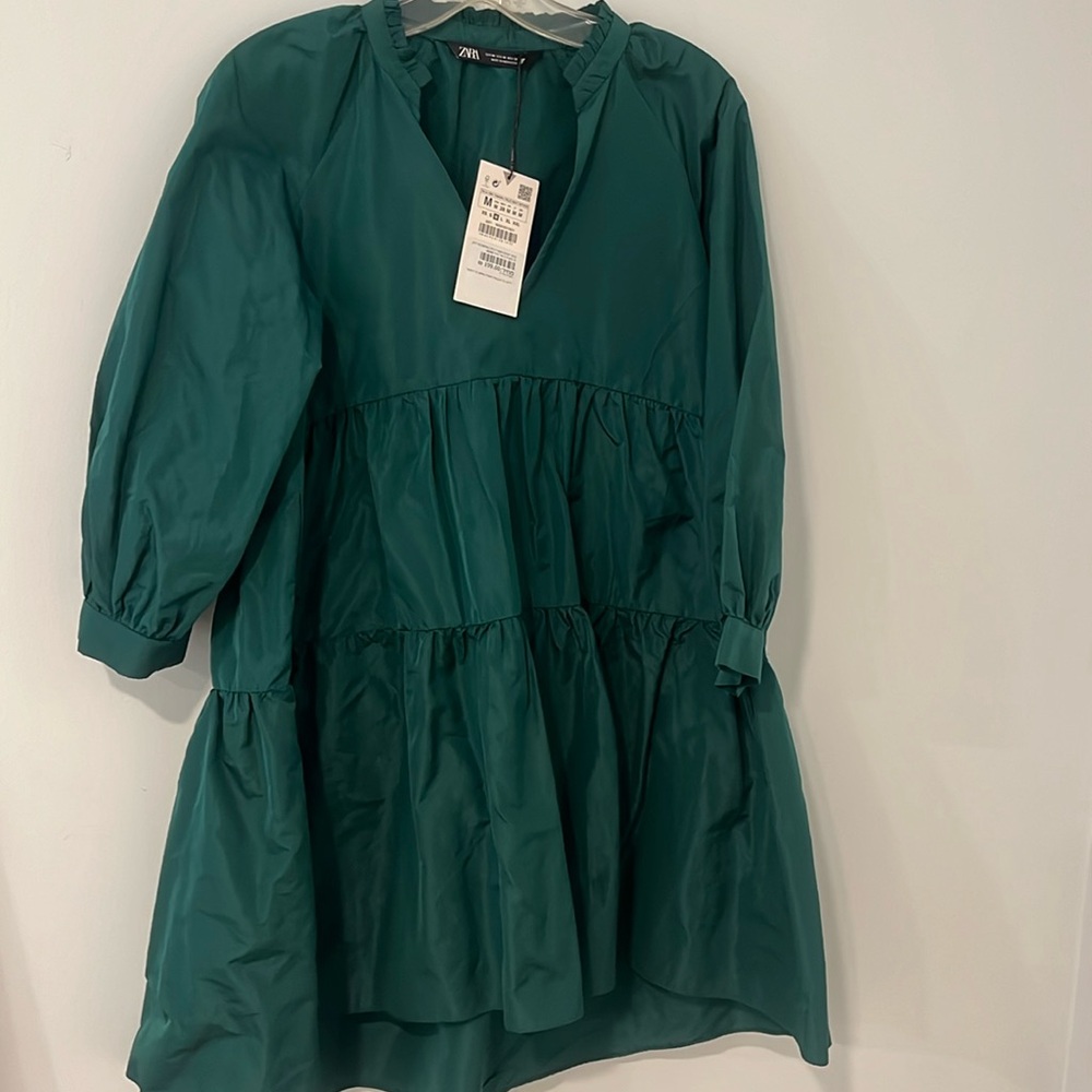 Forest Green ruffle dress! Light and Airy! Perfect for all seasons! Brand new!!